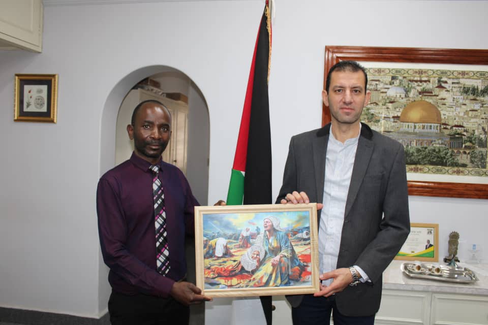 The Great Zimbabwean Artist, Raphael Jamu’s honors Palestine with a painting “Shadow Of Conflict” 